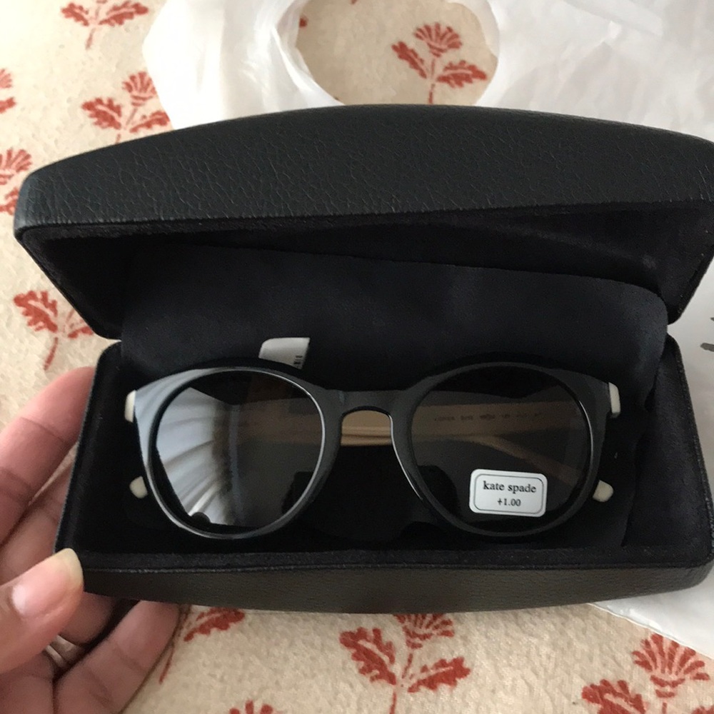 Kate Spade Sunglass with cheaters +1.00